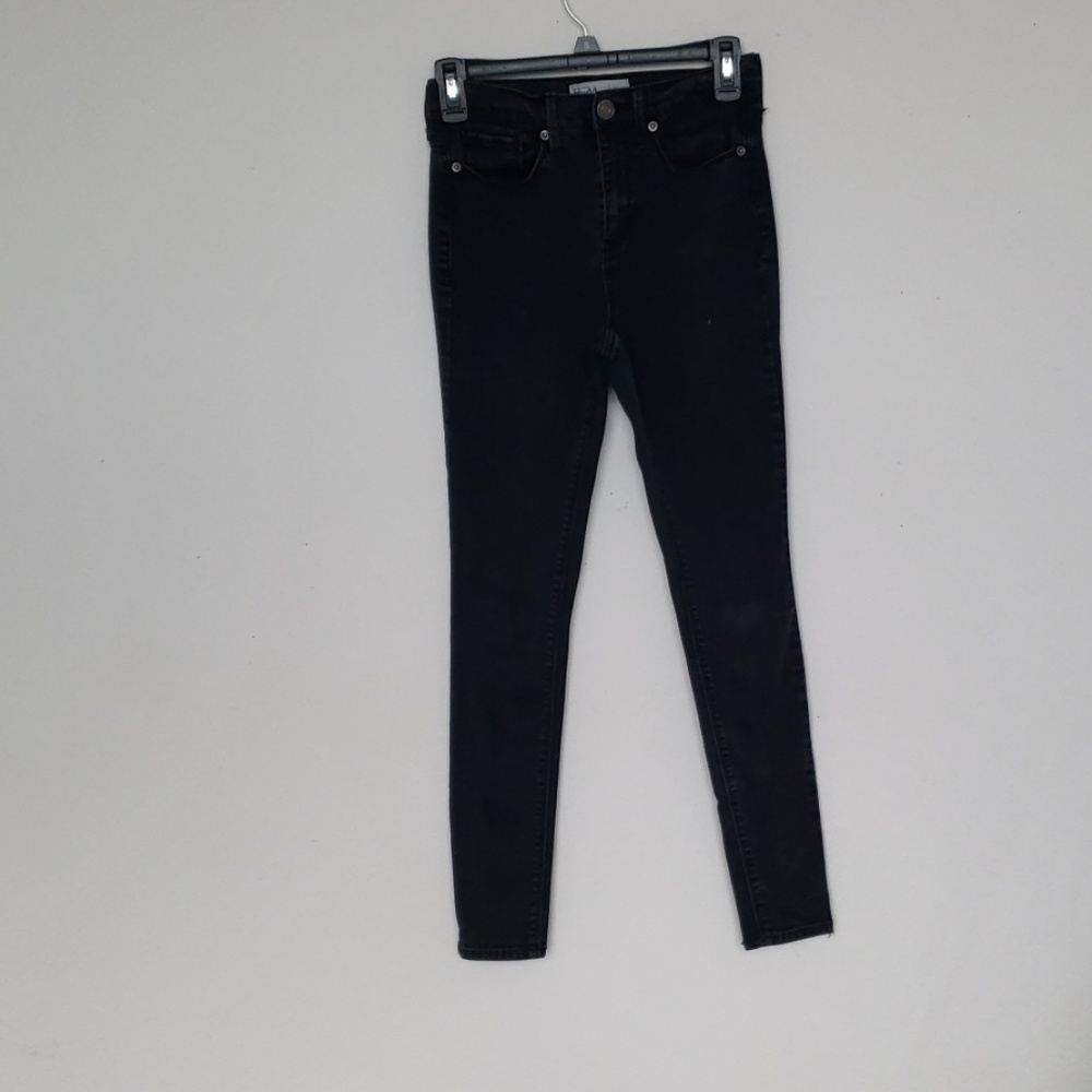 black jeans